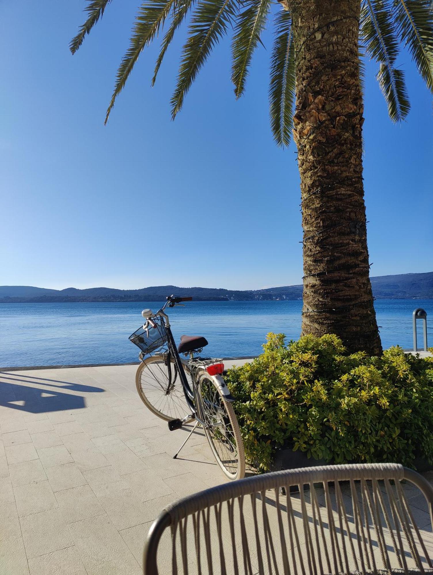 Miro Guesthouse Tivat Bagian luar foto