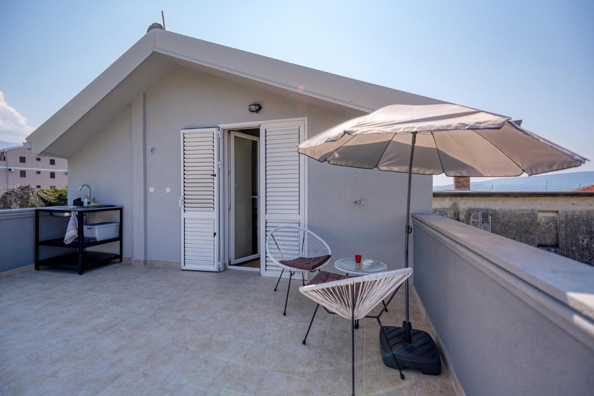 Miro Guesthouse Tivat Ruang foto