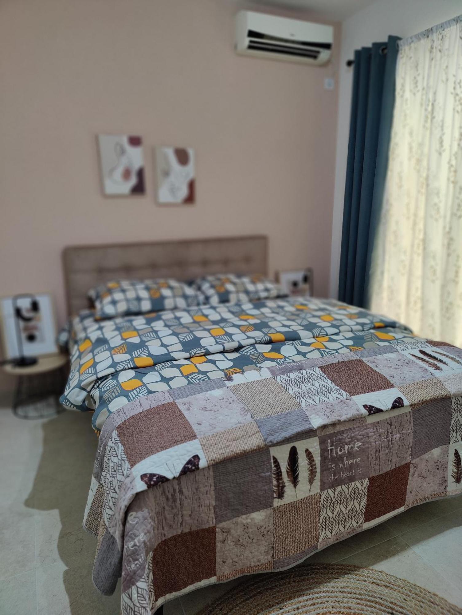 Miro Guesthouse Tivat Bagian luar foto
