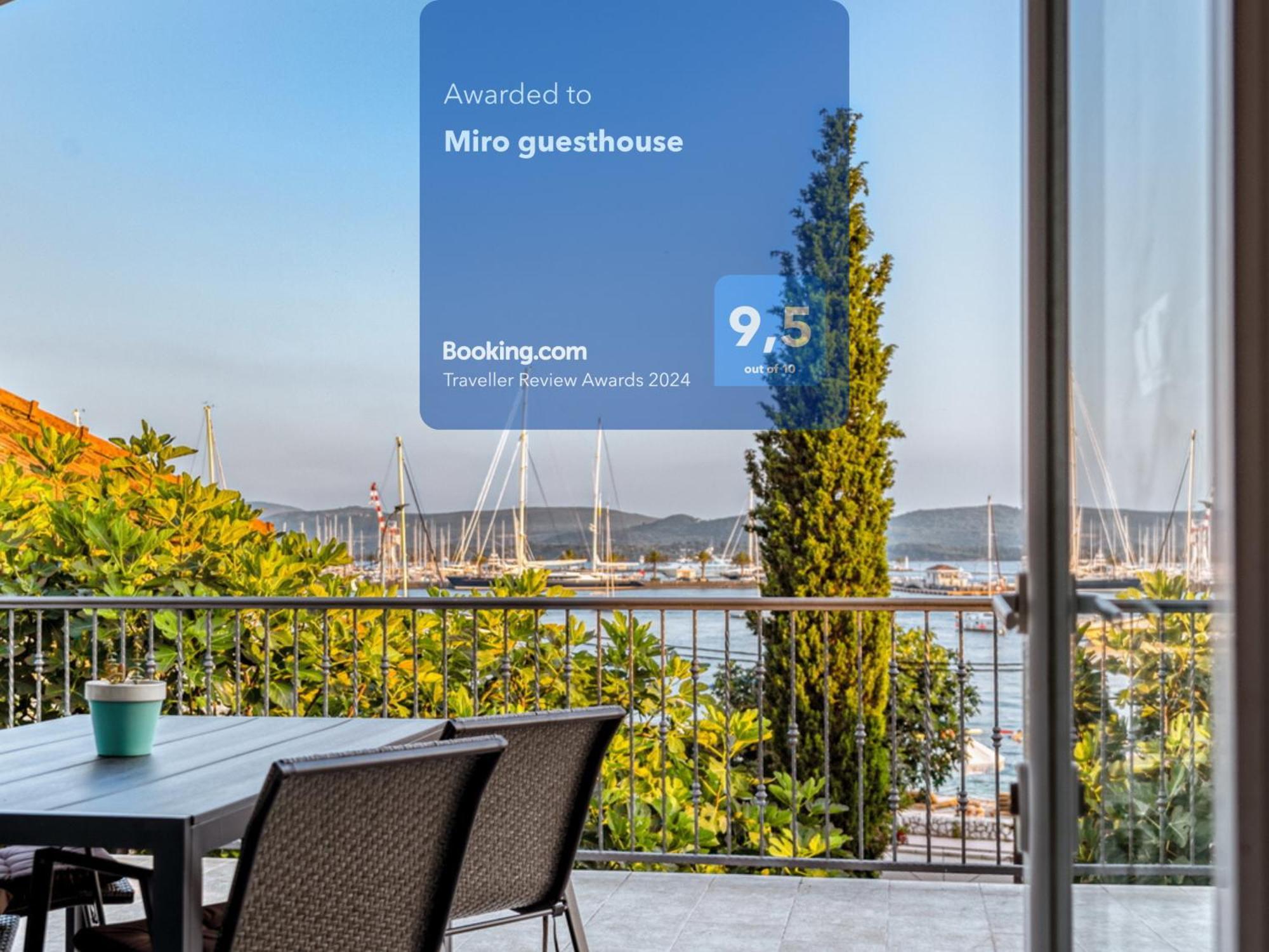 Miro Guesthouse Tivat Bagian luar foto